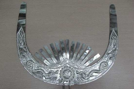 墨戎苗寨银是真是假