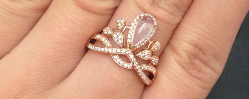 玫瑰金是18k金吗