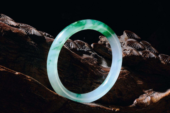 a货和b货翡翠的区别