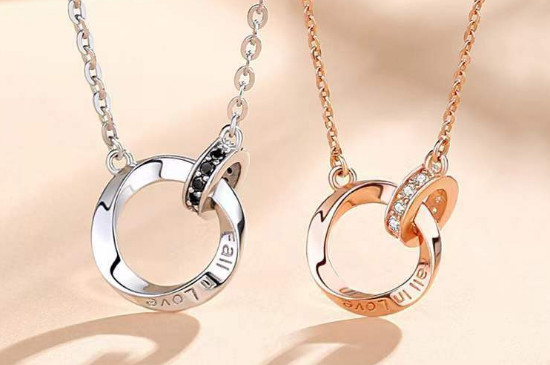 脖子上戴银项链的好处和坏处