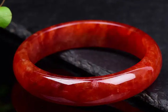 红翡翠属于什么档次