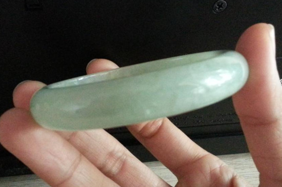 翡翠纤维交织结构是什么意思