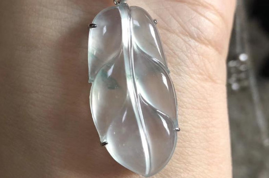 翡翠的种怎么区分