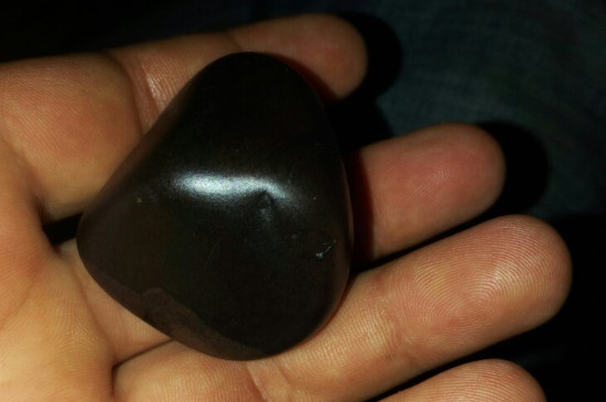 黑色宝石有哪些