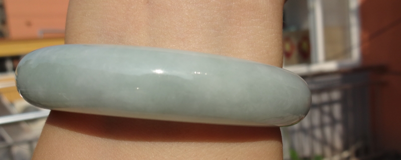 翡翠里的棉絮能散开吗