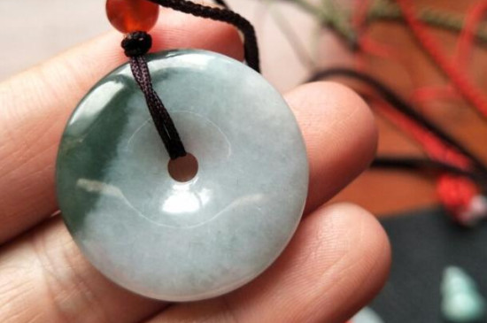 翡翠如何区分老坑