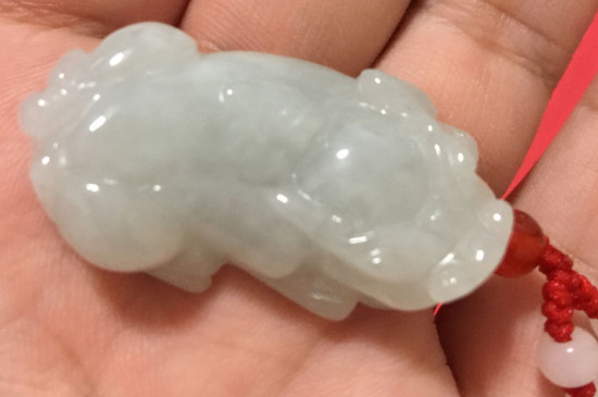 翡翠和玉的区别在哪里?