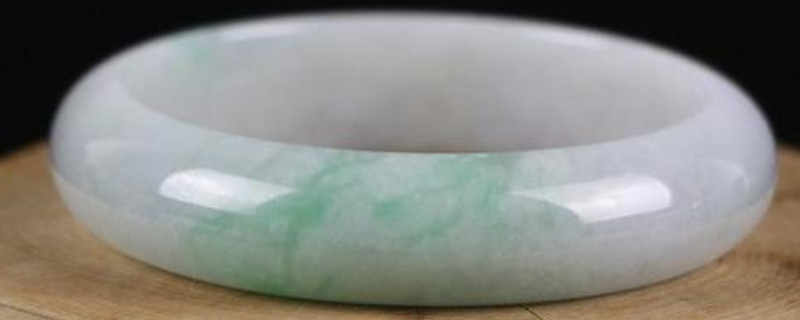 ab货翡翠手镯是怎么鉴别