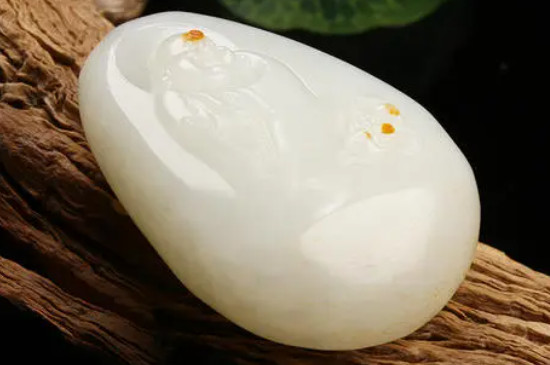 大白是什么珠宝