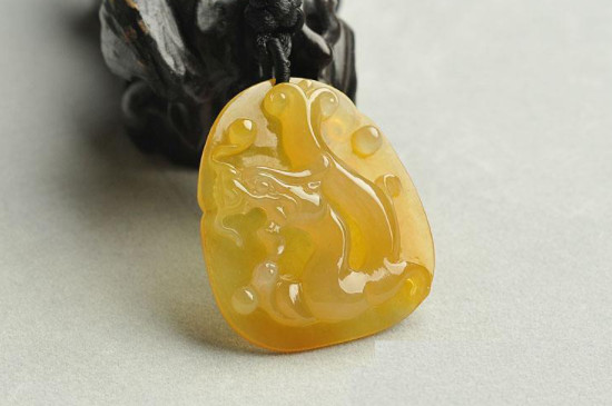 翡翠b货的5大鉴定特征