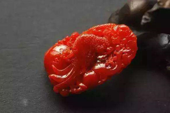 翡翠b货的5大鉴定特征