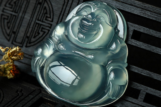 翡翠弥勒佛的寓意和象征