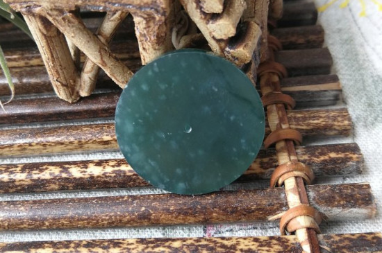 危料翡翠怎么辨别