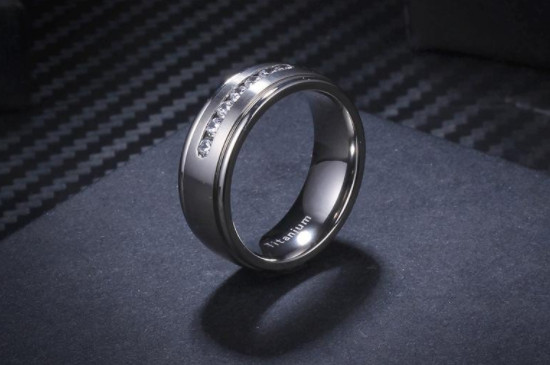 钛金属于黄金吗