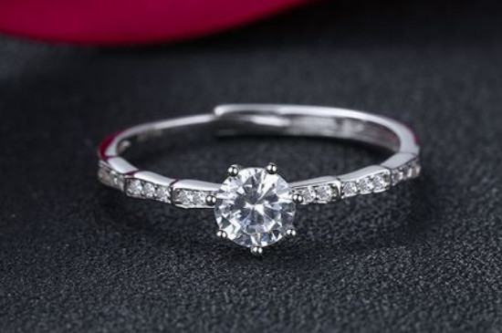 不可调节戒指大了怎么办