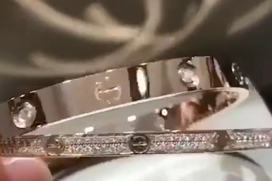 怎样识别黄金手镯的真假