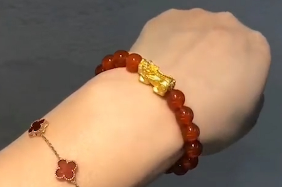 黄金貔貅怎么分公母