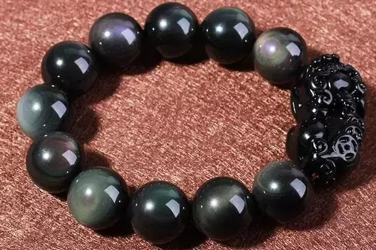 黑曜石手串有什么功效