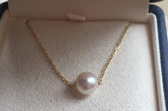 珍珠项链可以和银饰组合吗