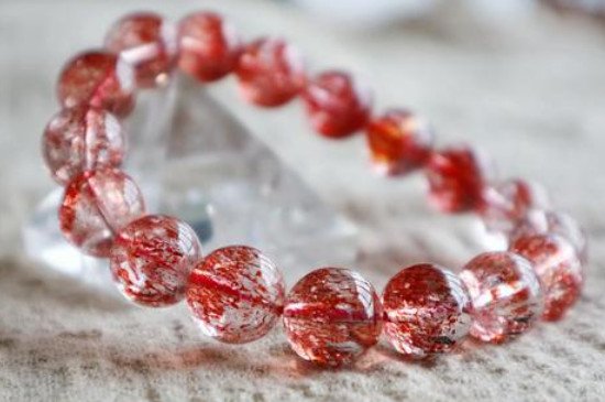 草莓晶寓意是什么