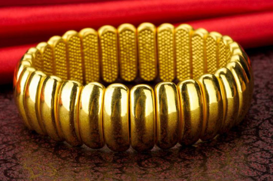 为什么黄金有的轻有的重