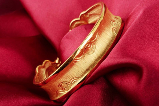 小孩能带黄金吗