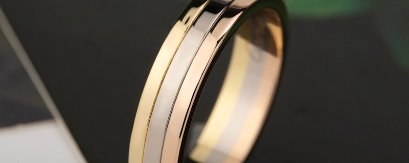 黄金戒指的寓意和象征