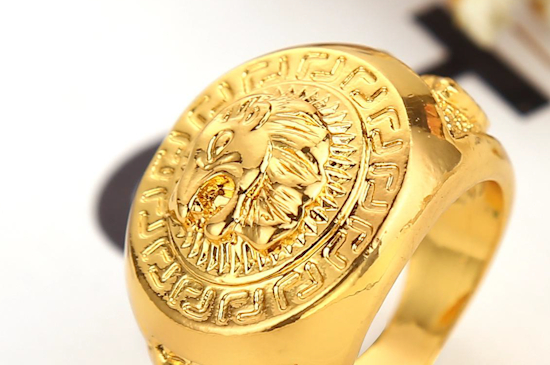 黄金戒指的寓意和象征