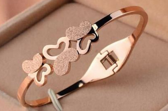 玫瑰金和黄金的区别