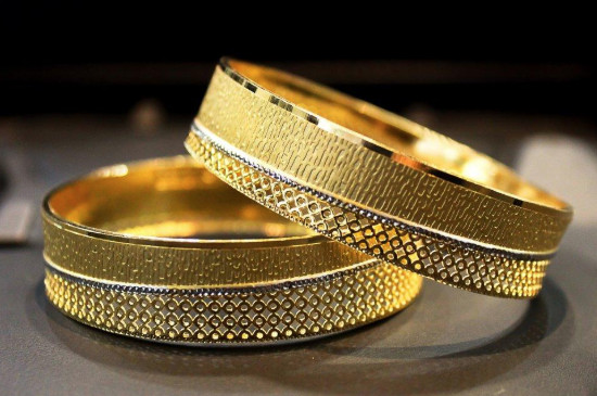 金手镯最快的辨别方法
