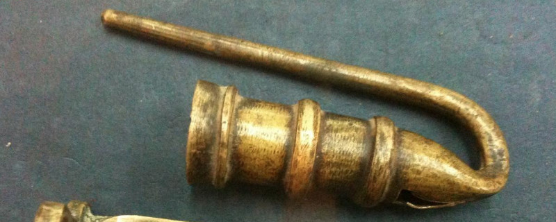 肉眼区别黄金和黄铜