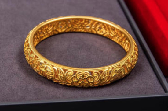 古法黄金手镯会越戴越亮吗