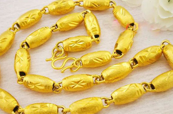 沙金和黄金有什么区别沙金掉色吗