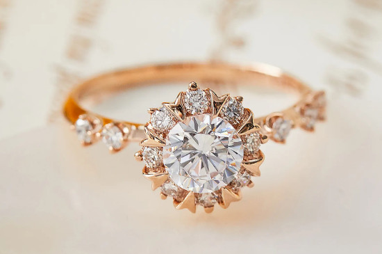 什么是钻石的4c