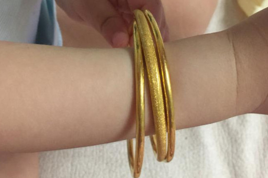 黄金手镯磕了小坑怎么修复