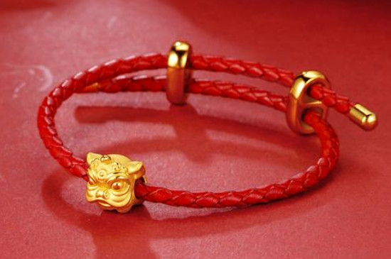 黄金手链适合戴在哪只手，戴左手能起到保养作用