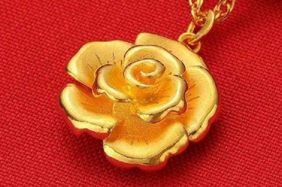 哪些属相不适合戴黄金,生肖鼠/虎/兔/马/鸡不适合佩戴黄金