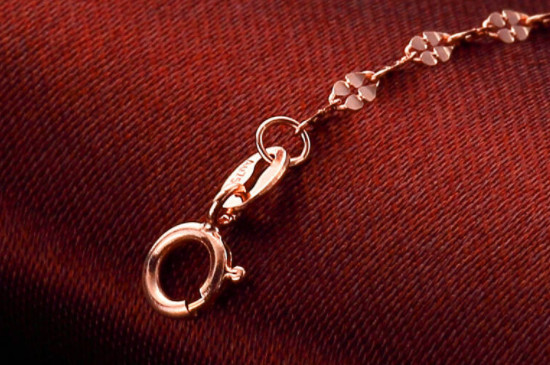 彩金项链洗澡的时候需要摘掉吗