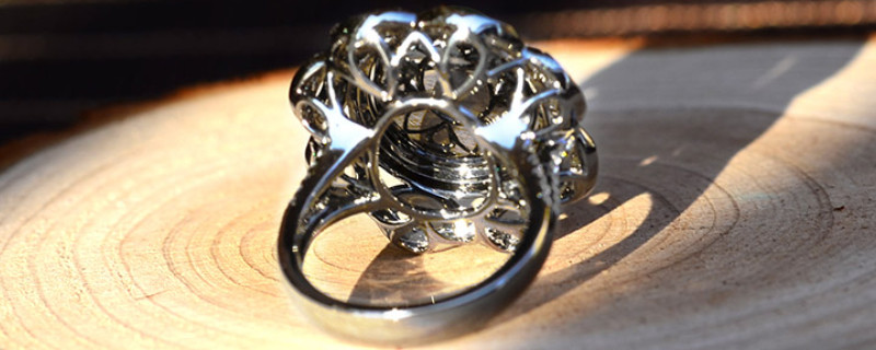 黑金与黄金的区别