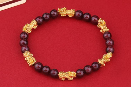 手链黄金珠子一般带几个
