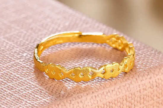 六福珠宝足金f97是纯的吗