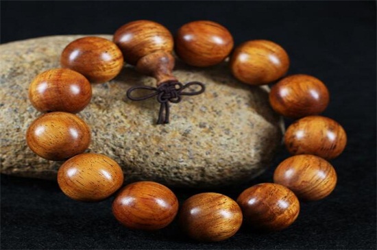 缅甸花梨木鉴别