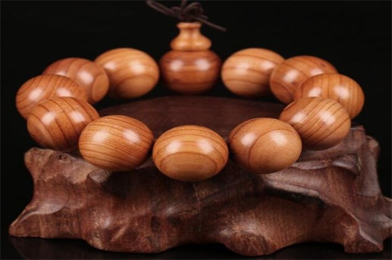 红豆杉手串怎么鉴别