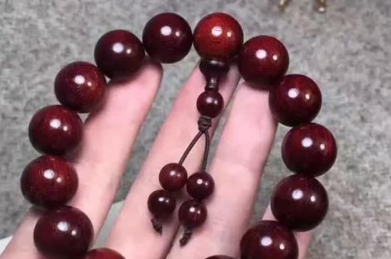 小叶紫檀的金星是怎么形成的