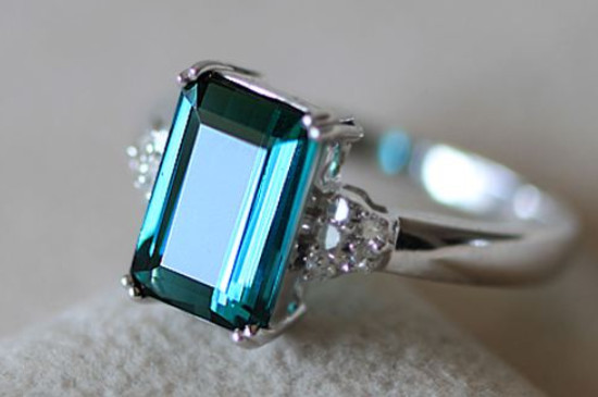 月光石能和绿松石碧玺一起带么