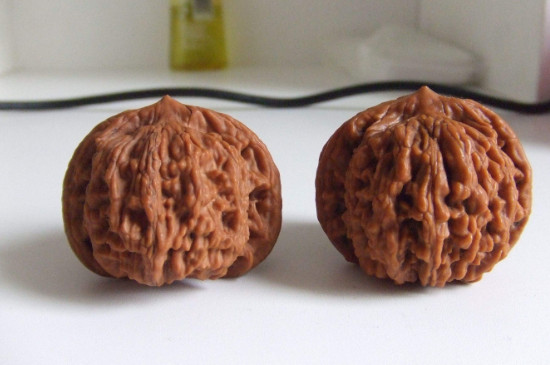 文玩核桃黄尖怎么处理