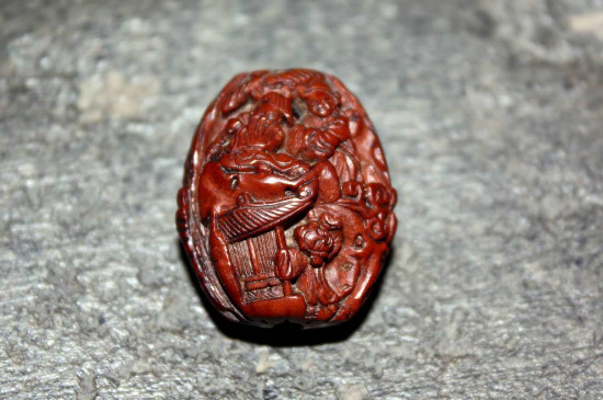 文玩核桃发霉了怎么办