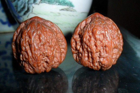 文玩核桃打底的正确方法