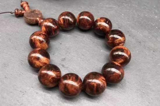 缅甸花梨木手串怎么盘