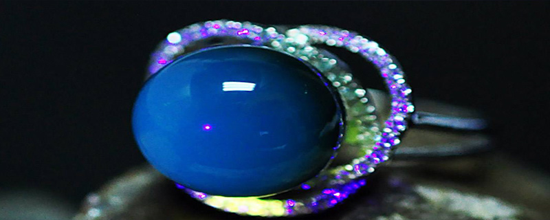 蓝珀的作用与功效